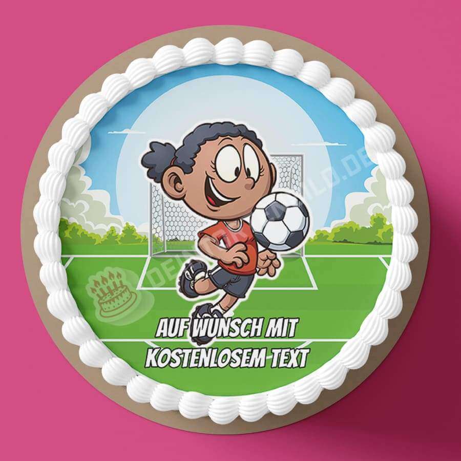 Motiv: Kind auf Fußballplatz (Version4) - Deintortenbild.de Tortenaufleger aus Esspapier: Oblatenpapier, Zuckerpapier, Fondantpapier